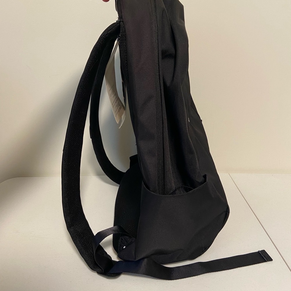 New | Incase Path Backpack Solid Black Heavy Duty - image 2